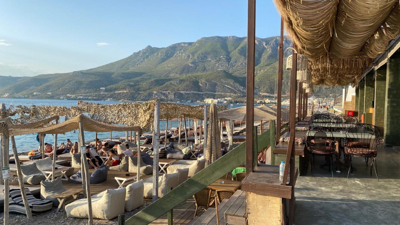 Loutraki Beach & Casino Condo Extérieur photo